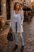 Vest met capuchon | Dames tussen jas/vest met strakke lijnen en tijdloos design