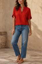 Delaney’s™ | Effortless Modern Blouse