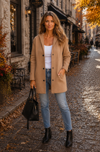 Vest met capuchon | Dames tussen jas/vest met strakke lijnen en tijdloos design