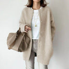 Elegant Women's Cardigan for Any Outfit