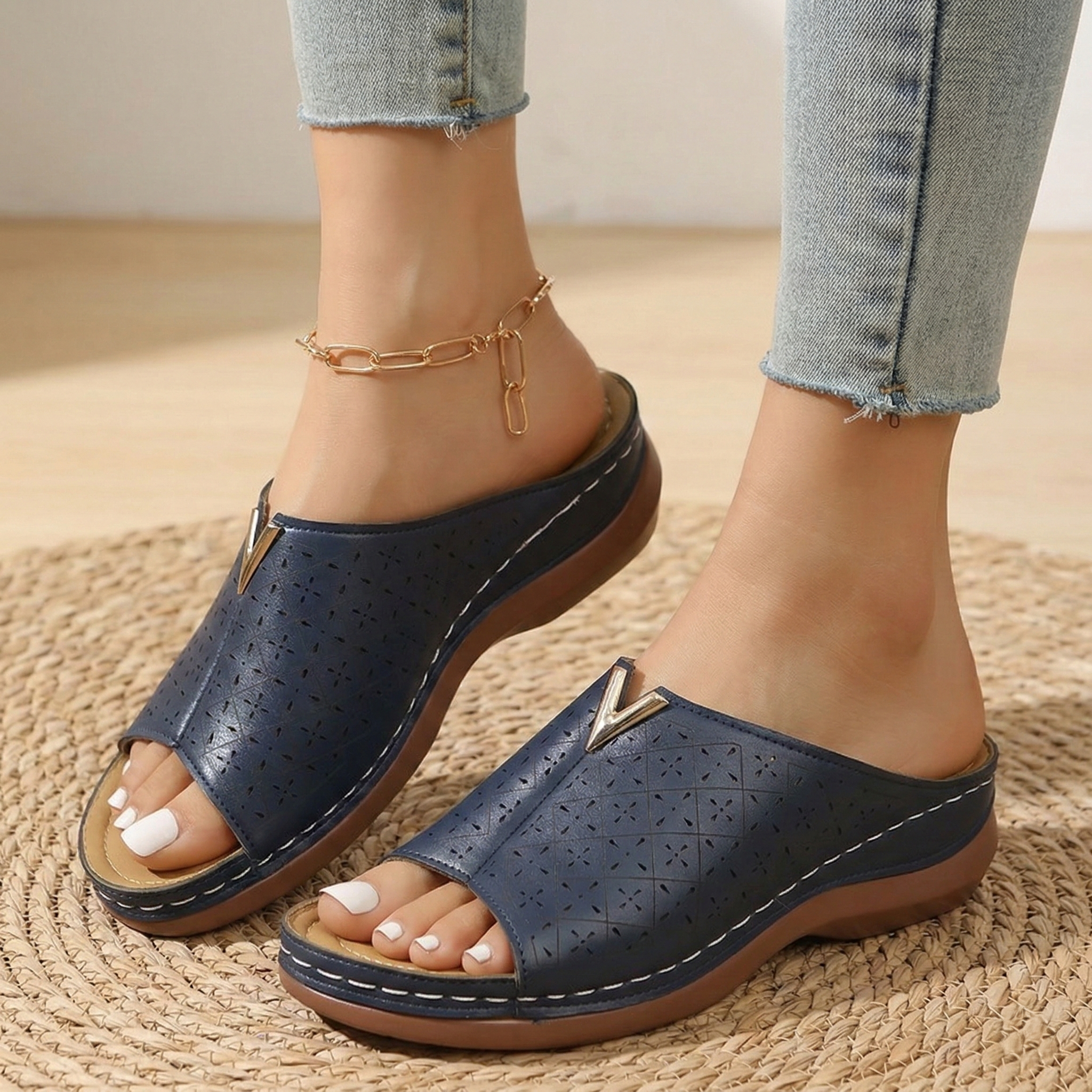 TrueNorth™ | Orthopedic Comfort Sandals